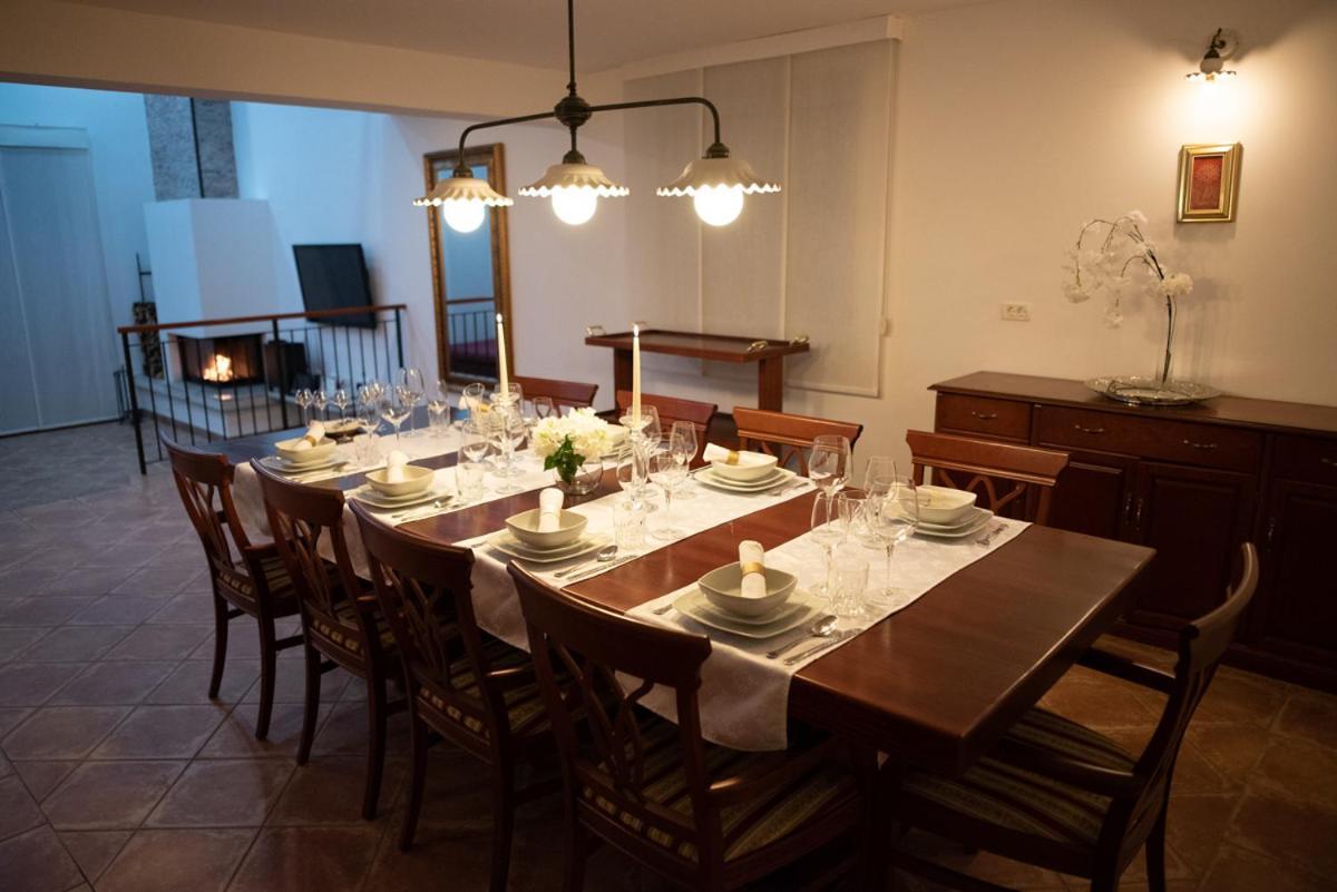 Castle House Rooms, Swimming Pool & Sauna & Tennis Court & Wine Cellar Sežana Extérieur photo